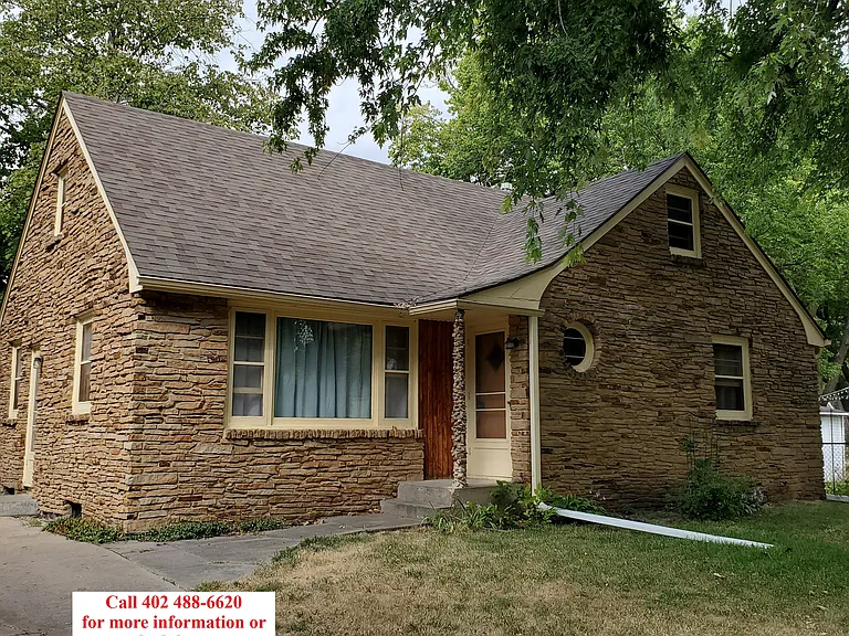 2133 S 58th St #HOUSE — Photo 1