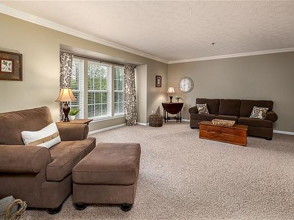 2nd image of 1129 Linden Vue Dr