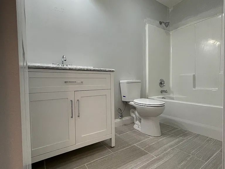 309 Topmiller Ave #A — Photo 4