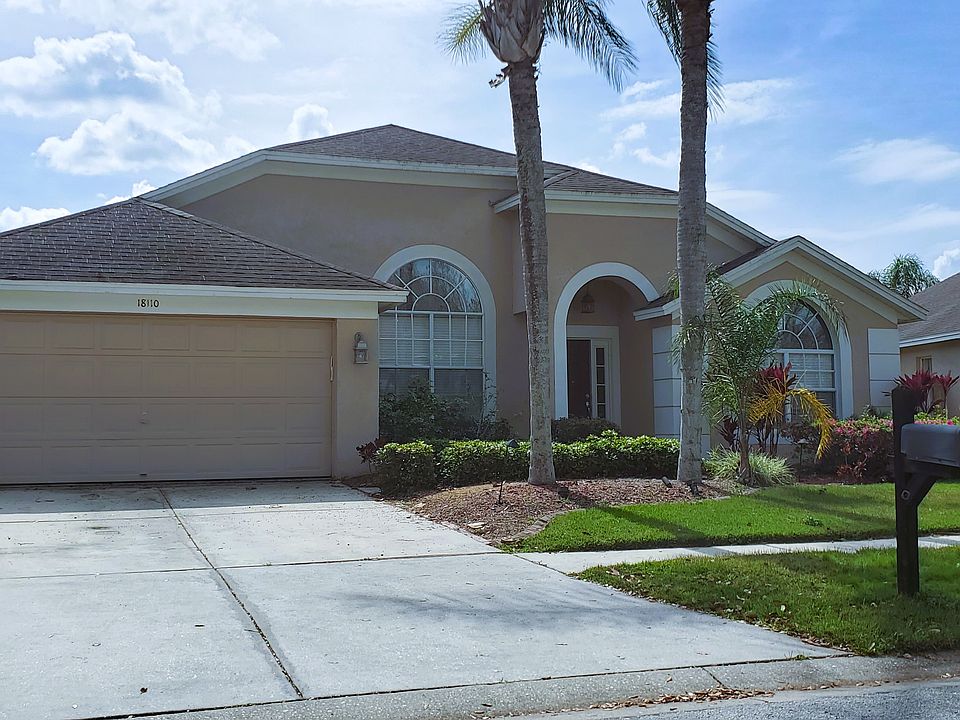 1st image of 18110 Palm Breeze Dr