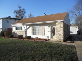 224 S Orchard Dr, Park Forest, IL 60466