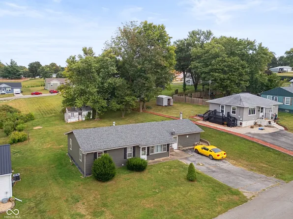 412 Ridgeview Dr, Salem, IN 47167