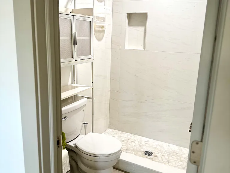 2836 Bayview Dr #B — Photo 12