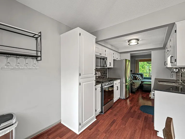 1805 Yuma Ln N — Photo 15