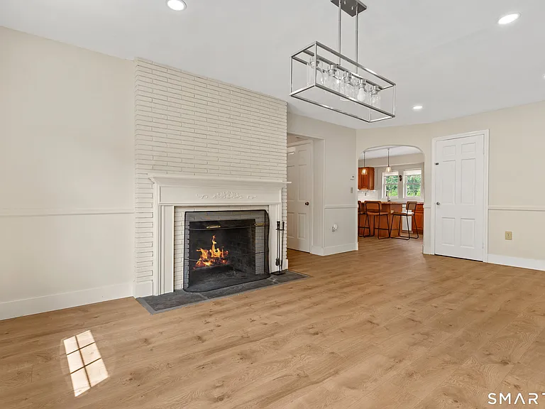 21 Richdale Dr #A — Photo 7