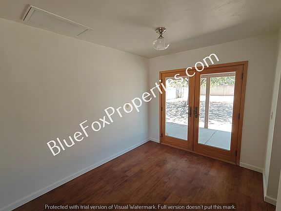 4th image of 3508 E Camden St