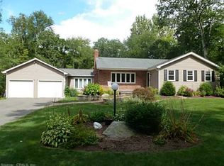 15 Wheelock Rd, Ellington, CT 06029
