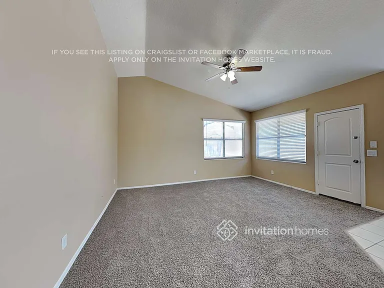 9832 E Olla Ave — Photo 4