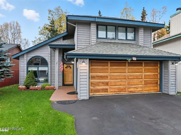9130 Chipwood Cir, Anchorage, AK 99507