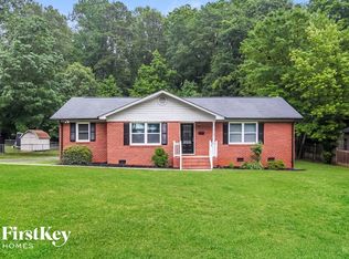 940 Ridgeway Dr, Gastonia, NC 28054