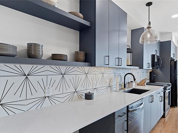 3rd image of 2165 Gabriels Pl #1308