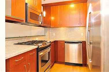Sold by Avenue Sotheby's International Realty