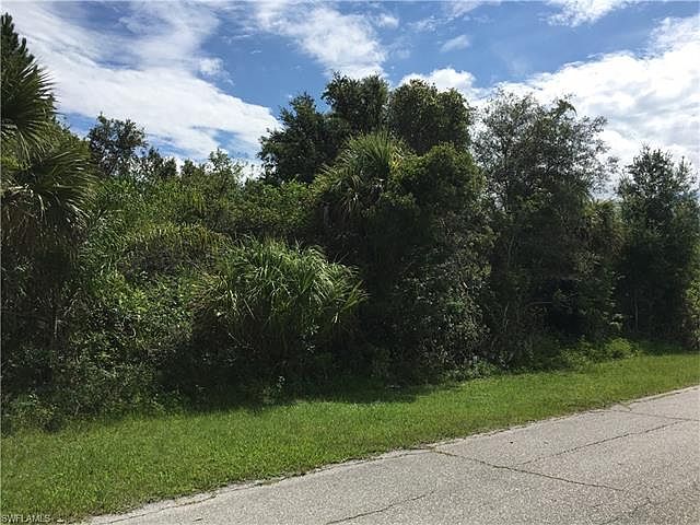 1st image of 12388 Koenig Ln