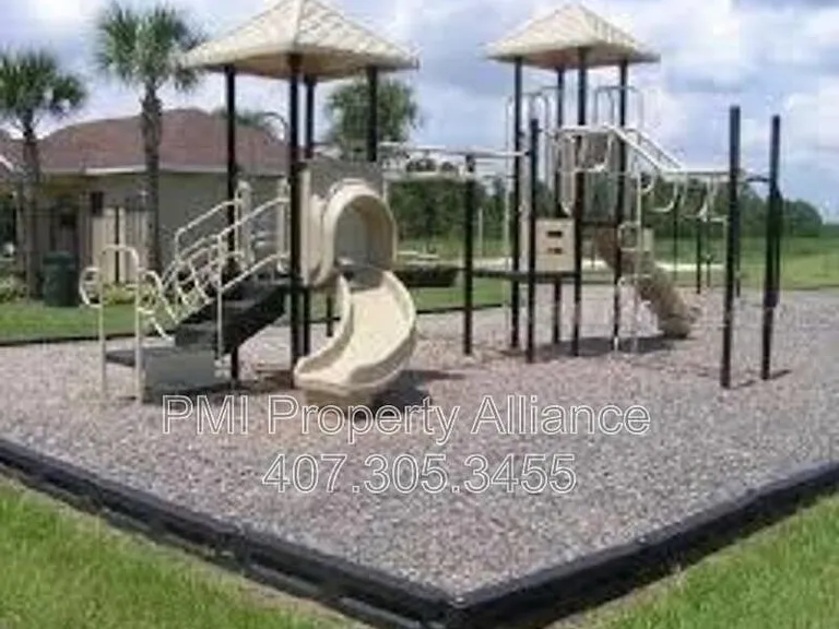 1153 Elderberry Dr — Photo 23