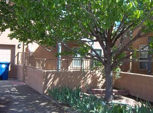 1728 Violetas Rd NW, Albuquerque, NM 87104
