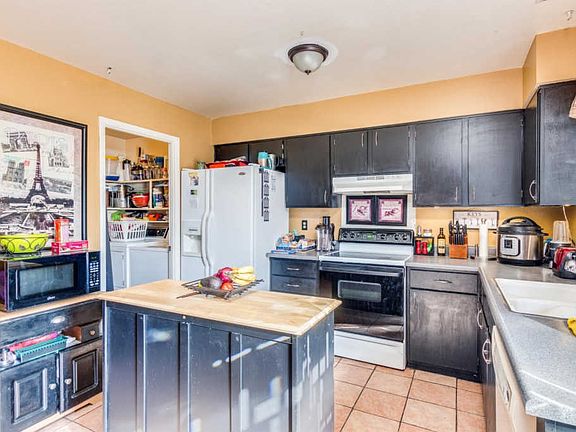 3rd image of 6127 N 31st Ave
