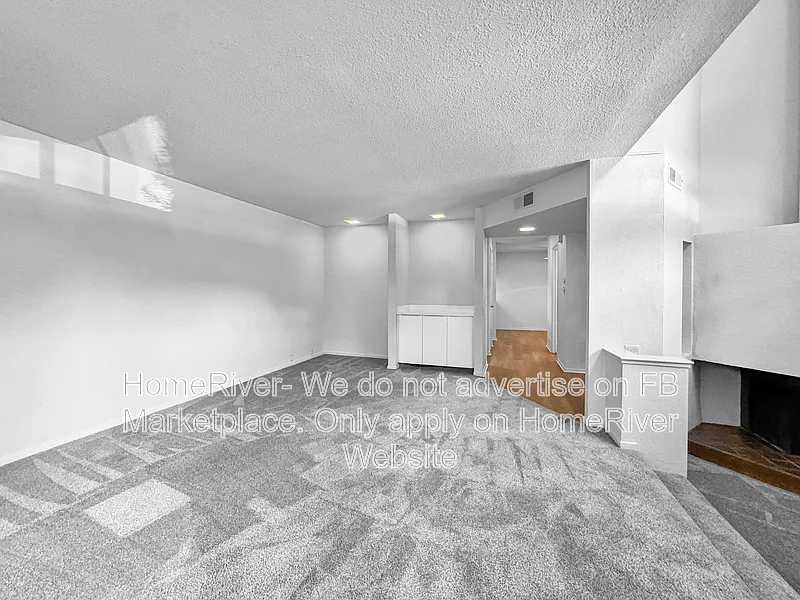 2 bed, 2.0 bath, 1600 sqft, $2,250 — Photo 3