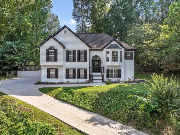 110 Hearthstone Dr, Woodstock, GA 30189
