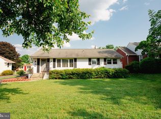 364 Riverside Dr, Fredericksburg, VA 22401