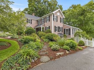 25 Irving Pl, Holliston, MA 01746
