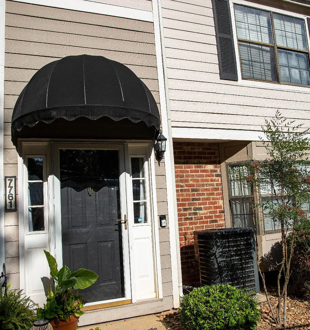 3 bed, 1420 sqft, $1,695 — Photo 1