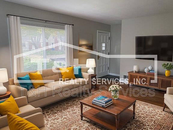 5th image of 2509 E 58th St