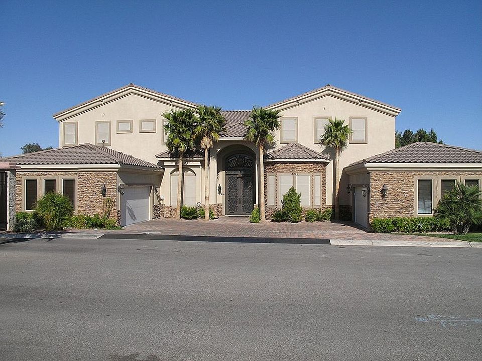 1st image of 3216 Costa Smeralda Cir