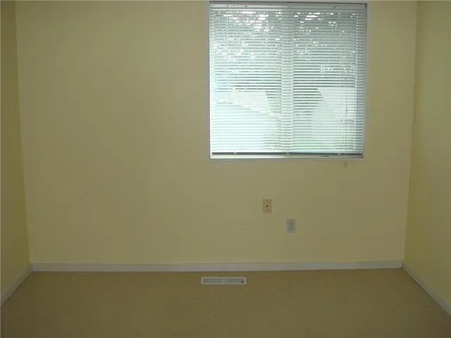 1837 172nd Pl NE — Photo 5