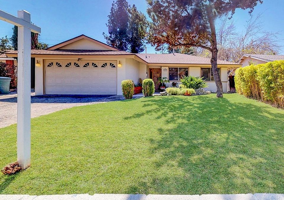 1st image of 3124 La Puente Rd