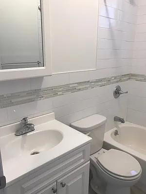 Rented by Page Real Estate | media 18