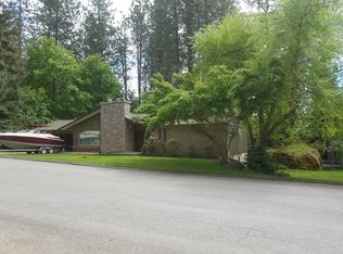 1023 N Crestline Dr, Coeur D Alene, ID 83814