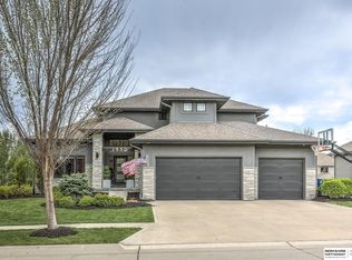 1330 S 210th St, Elkhorn, NE 68022