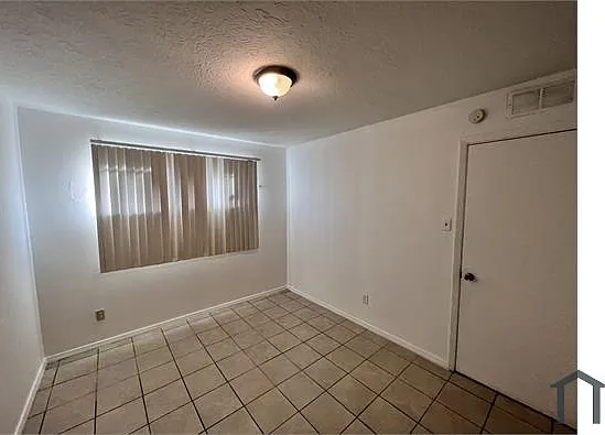 3413 Ross Ave SE #A — Photo 22