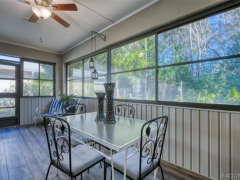 23 Dogwood Dr — Photo 36