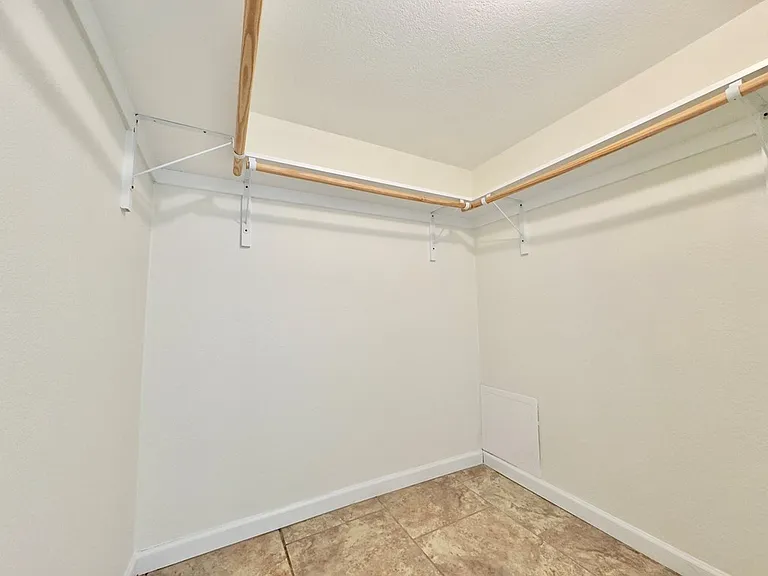 501 W Louisiana Ave #103 — Photo 8