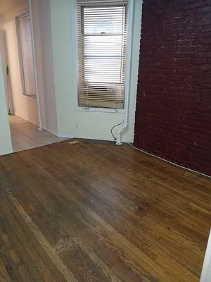 Rented by Secure One LLC | media 8