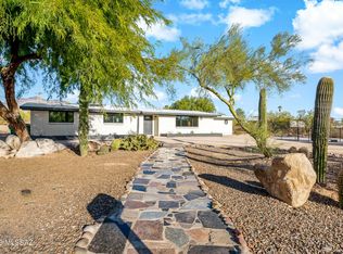 5850 N Escondido Ln, Tucson, AZ 85704