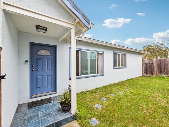 3rd image of 5018 Palmetto Ave