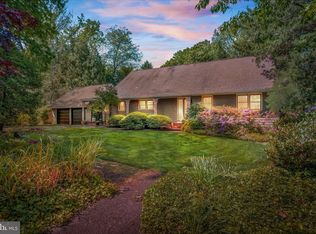 614 Chestnut St, Moorestown, NJ 08057