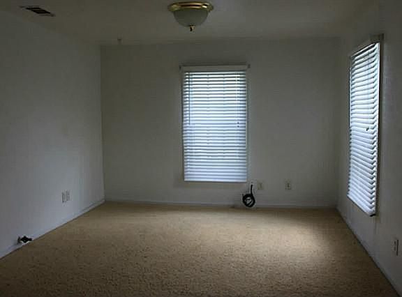 4th image of 8512 Hanon Dr