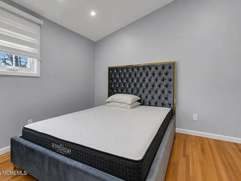 522 W Lincoln Ave — Photo 18
