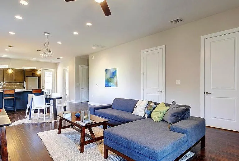 7217 Blessing Ave #A — Photo 8