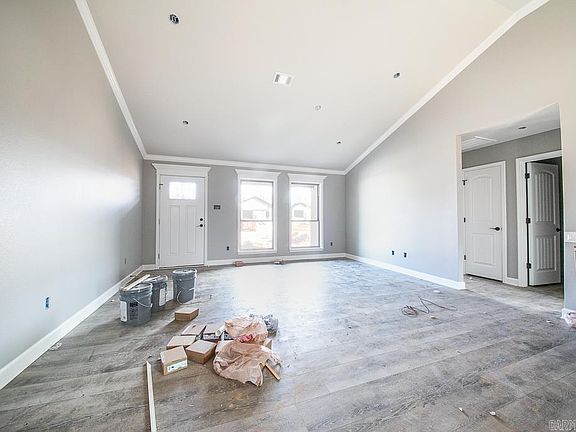 5th image of 60 Birchwood Dr