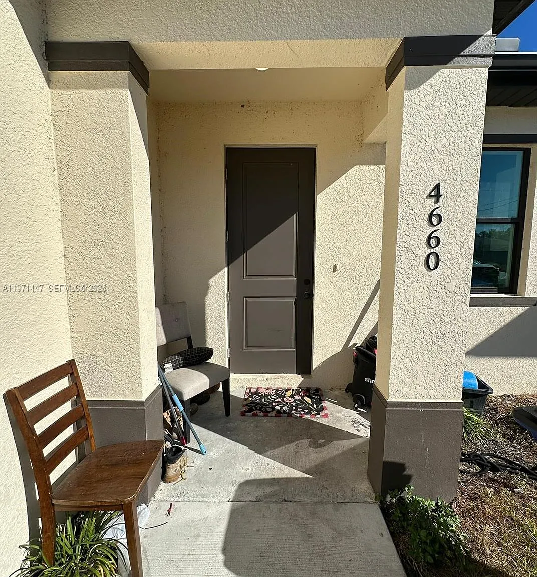 Lehigh Estates — Photo 4