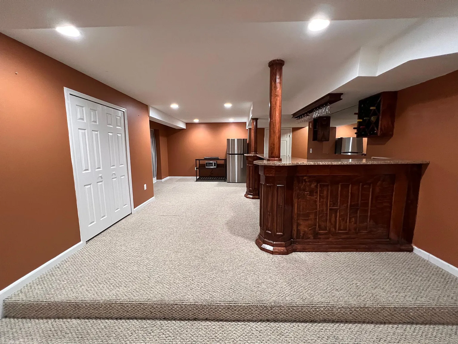 11525 Jamestown Ct — Photo 2