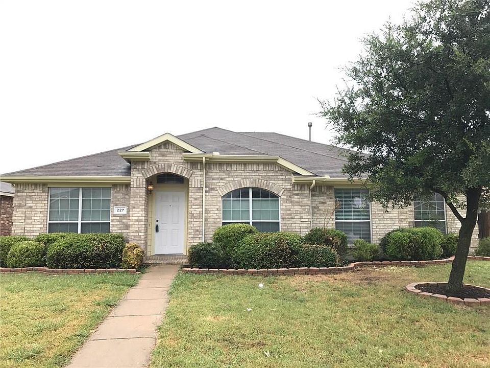 1st image of 227 Laramie Ln