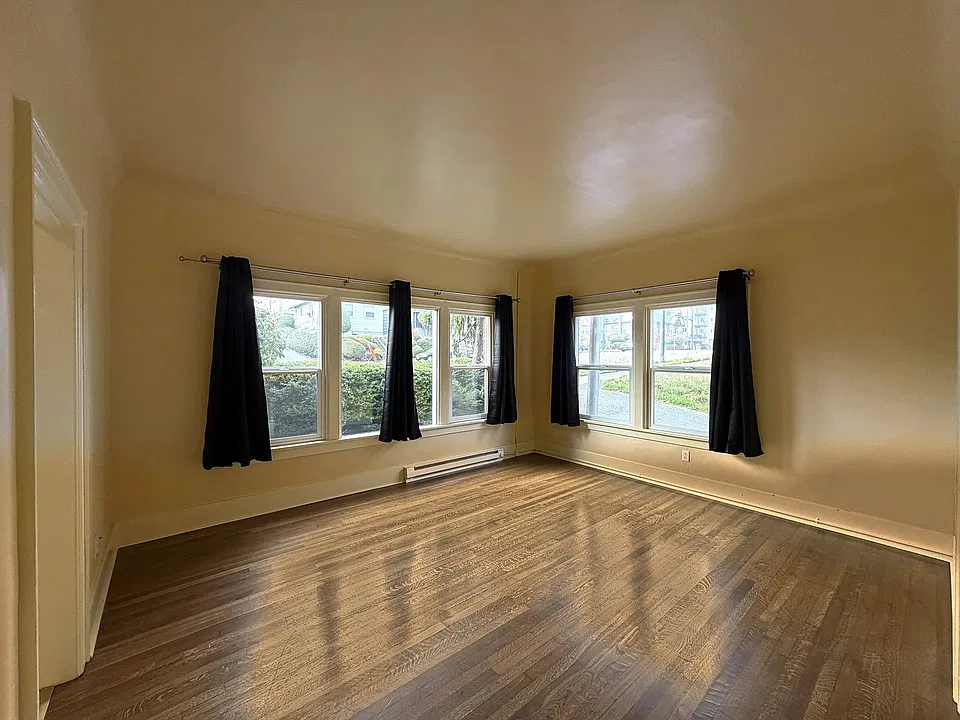 Belmont - 13 Unit