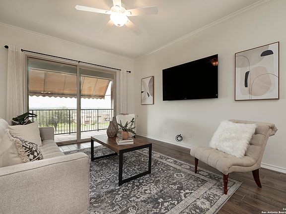 3rd image of 7709 BROADWAY St #212