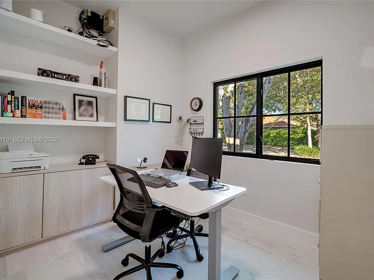 18326 SW 83rd Pl — Photo 54
