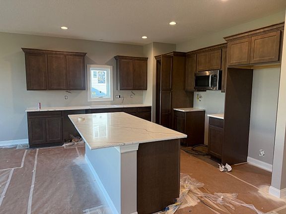 3rd image of 2735 Amber Valley Rd